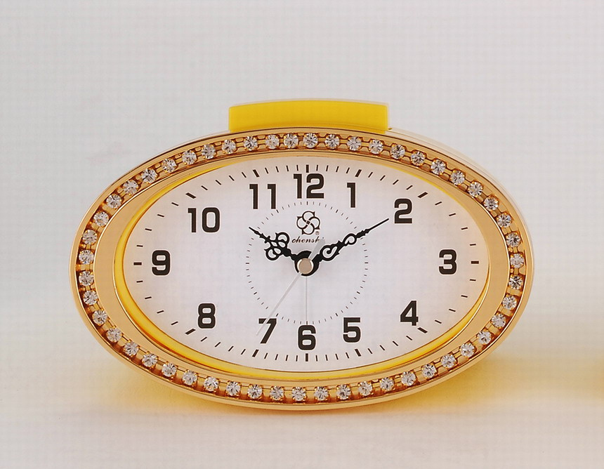 Classical Metal Table Clock (XY1417A)
