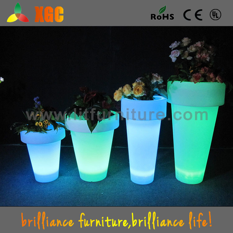 LED Planting Pots / Large Flower Pots for Outdoor Stool Beach