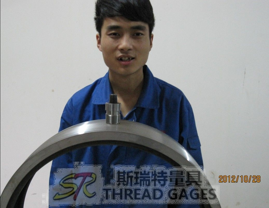 API Thread Gauges