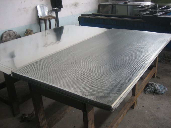 Perforated Sheet/Water Process Usage
