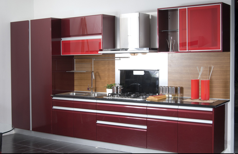 High Gloss Lacquer Kitchen Cupboard