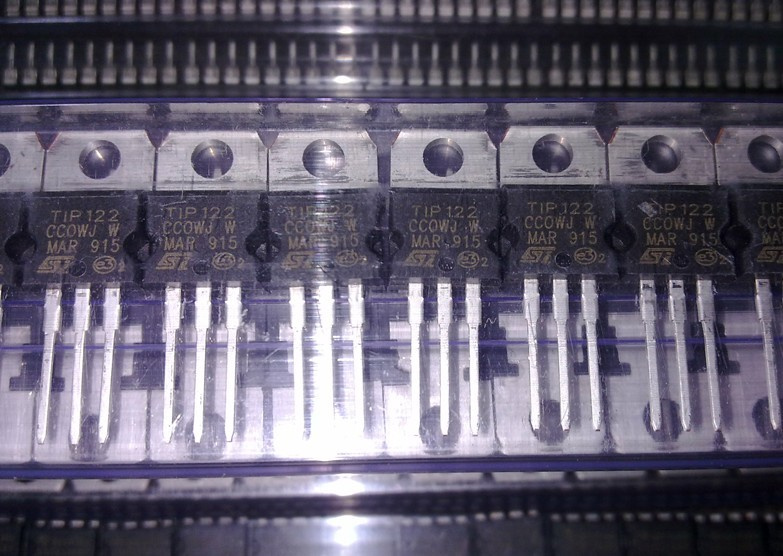 Electronic Component IC (TIP122)