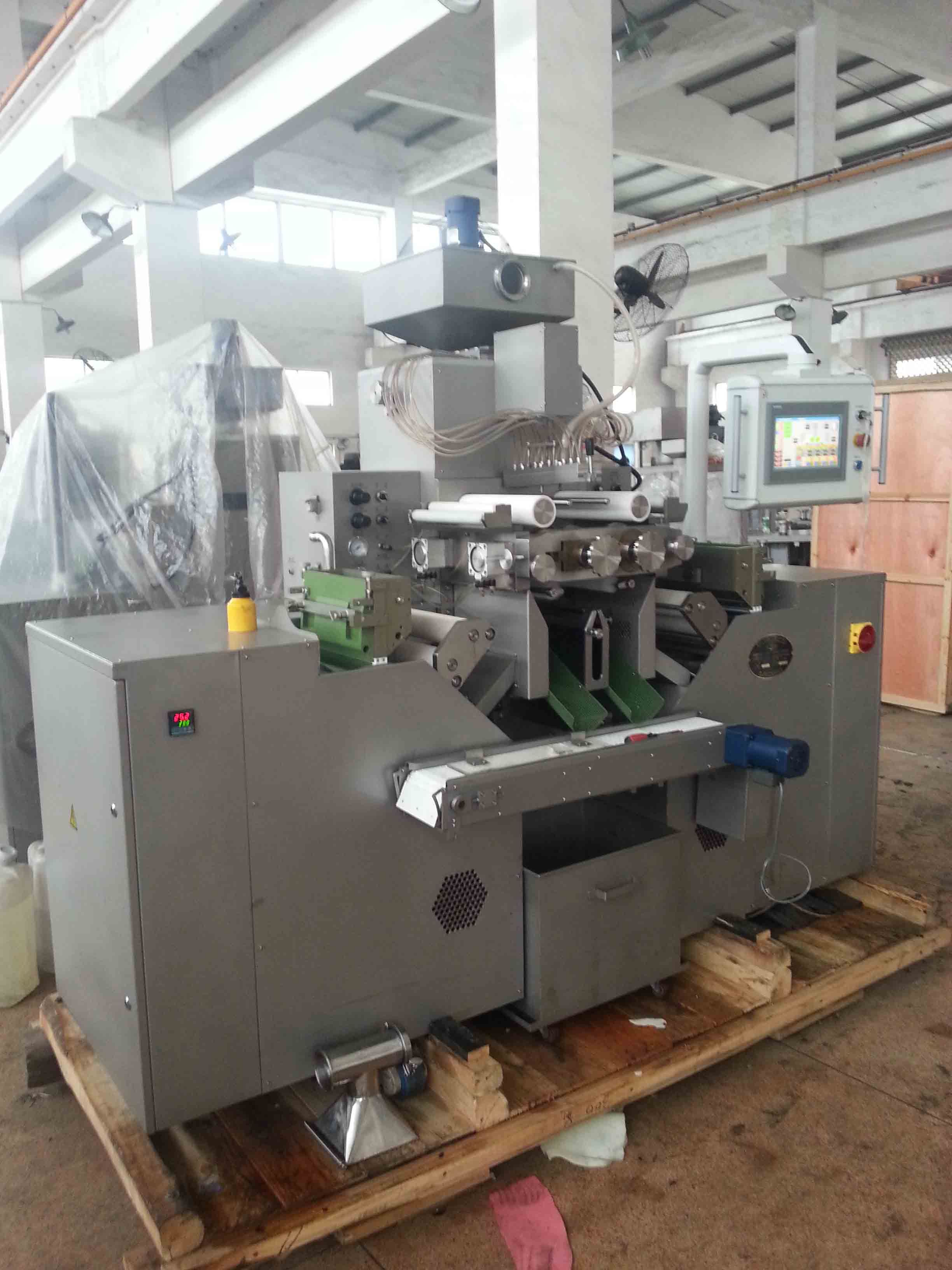 High-Speed Softgel Encapsulation Machine
