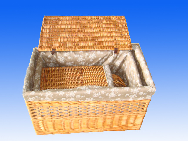 Wicker Storage Trunk