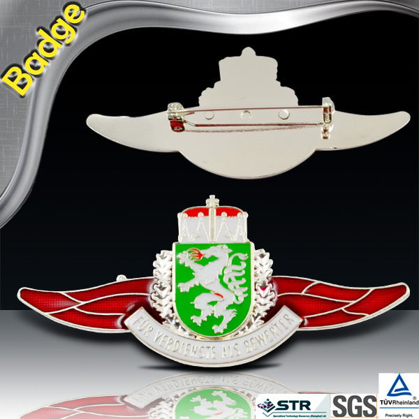 Plating Nickel Badge with Safety Pin in Back