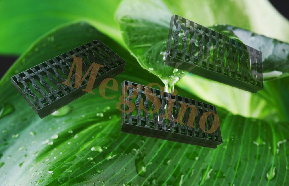 Ductile Iron Grating with Curved Crossbars and Frame