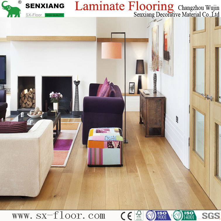 Durable Eco-Friendly Matte Laminated Wooden Laminate Flooring