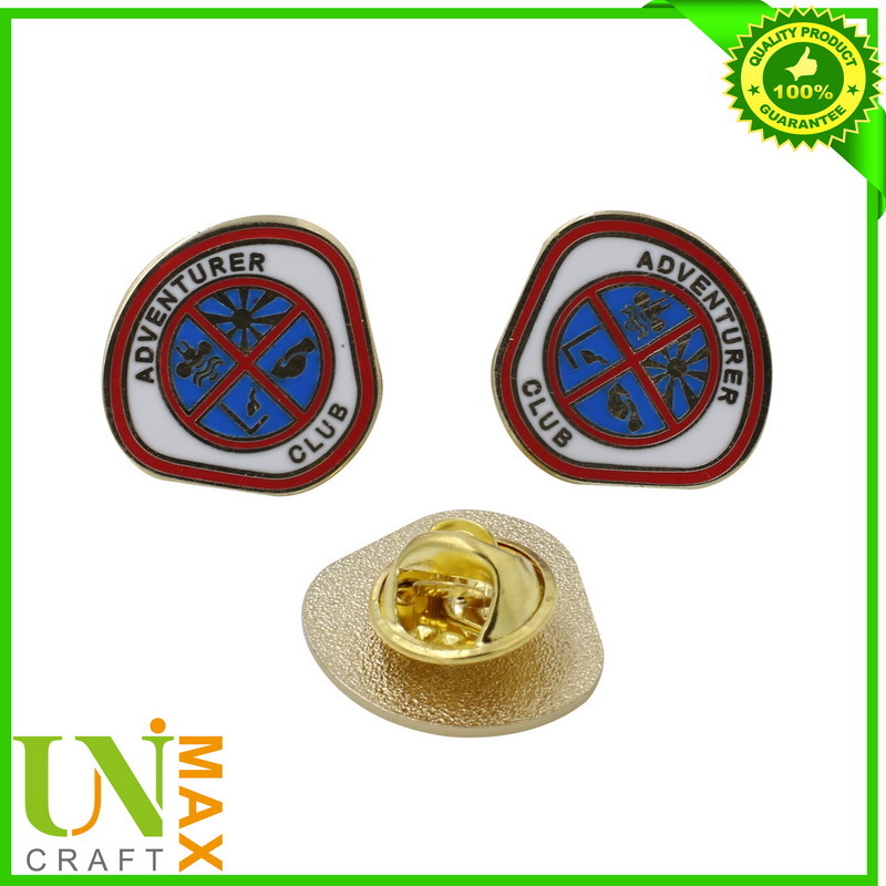 Custom Wholesale Iron Stamping Badge with Gold