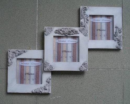 Wood Photo Frame with 3 Openings (8S361)