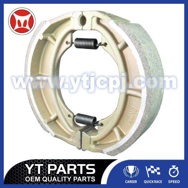 GS125 Good Quality Brake Shoe for Taiwan Scooter Parts