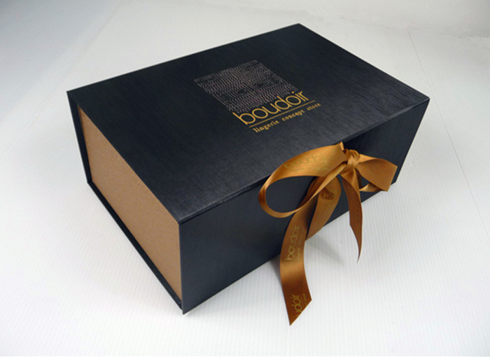 Noble Paper Gift Box with Silk Ribbon
