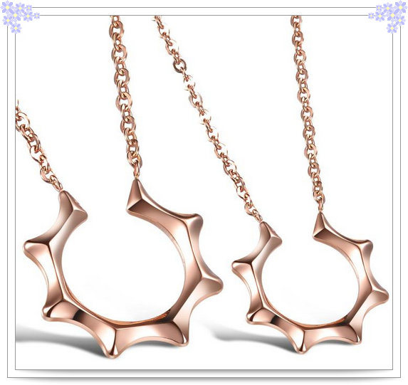 Fashion Accessories Pendant Stainless Steel Necklace (HR3678)