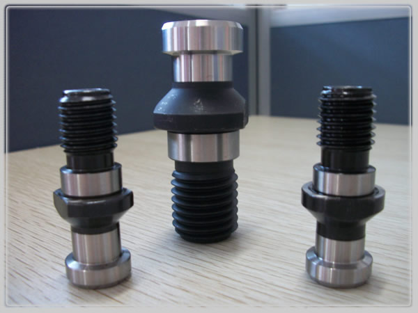 Pull Studs (DIN69872)