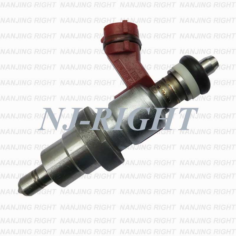 Denso Fuel Injector H8200547431 / 523622 (A71) for Toyota