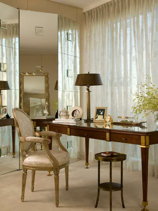 Modern LED Table Lamp