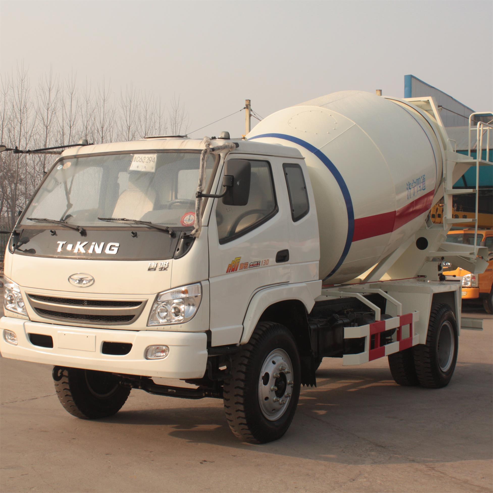 Chinese Famous Brand Luying Hot Sale 6 Cbm Transit Concrete Mixer Truck