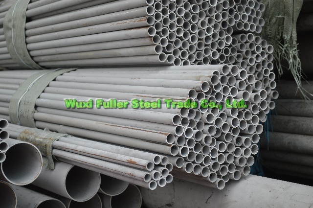 Food Grade 409 Stainless Steel Seamless Pipe with Small Tolerance