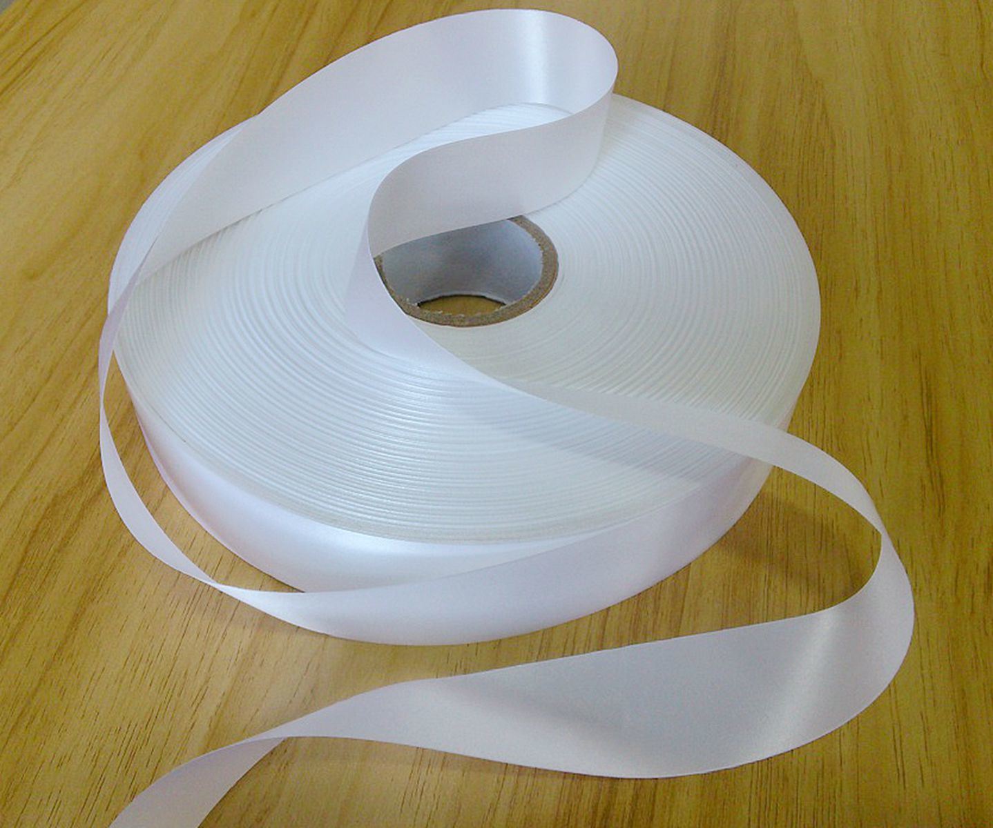 Wholesale Satin Ribbon Label Manufacturer