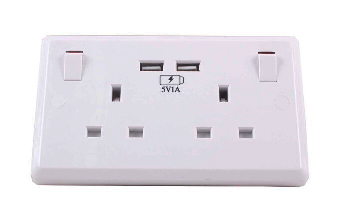 UK 5V2a Wall Socket Outlet with 2 USB Port 5V2a