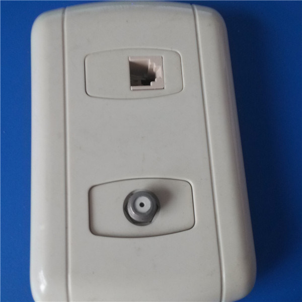 High Quality Wall Socket with F Connector (W-047)