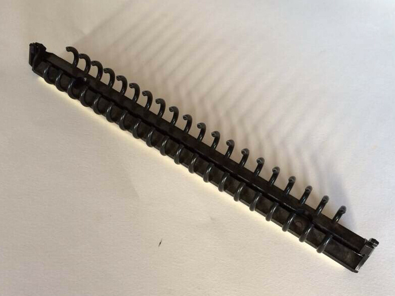Loose-Leaf Machine Material