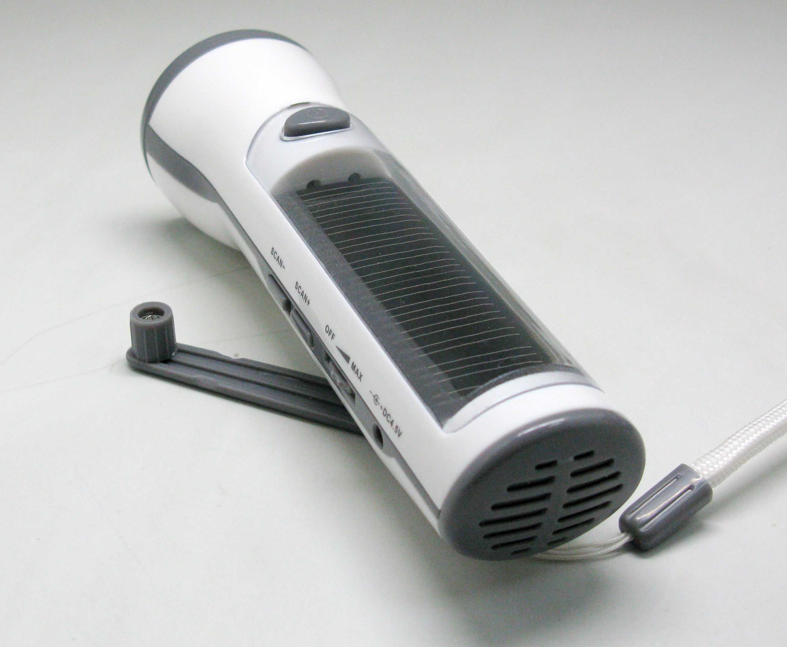 Crank Dynamo Solar Flashlight Radio & Emergency Torch Radio (XLN-285)