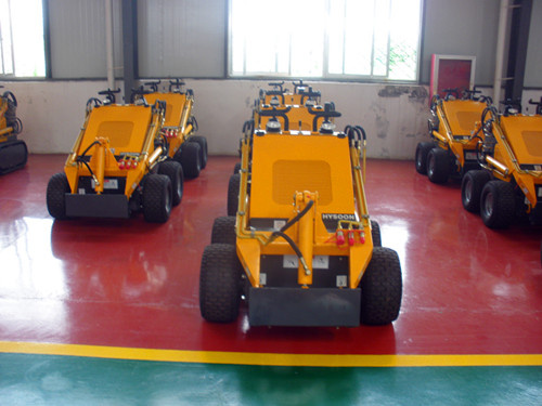 Hy380 Compact and Uility Loader