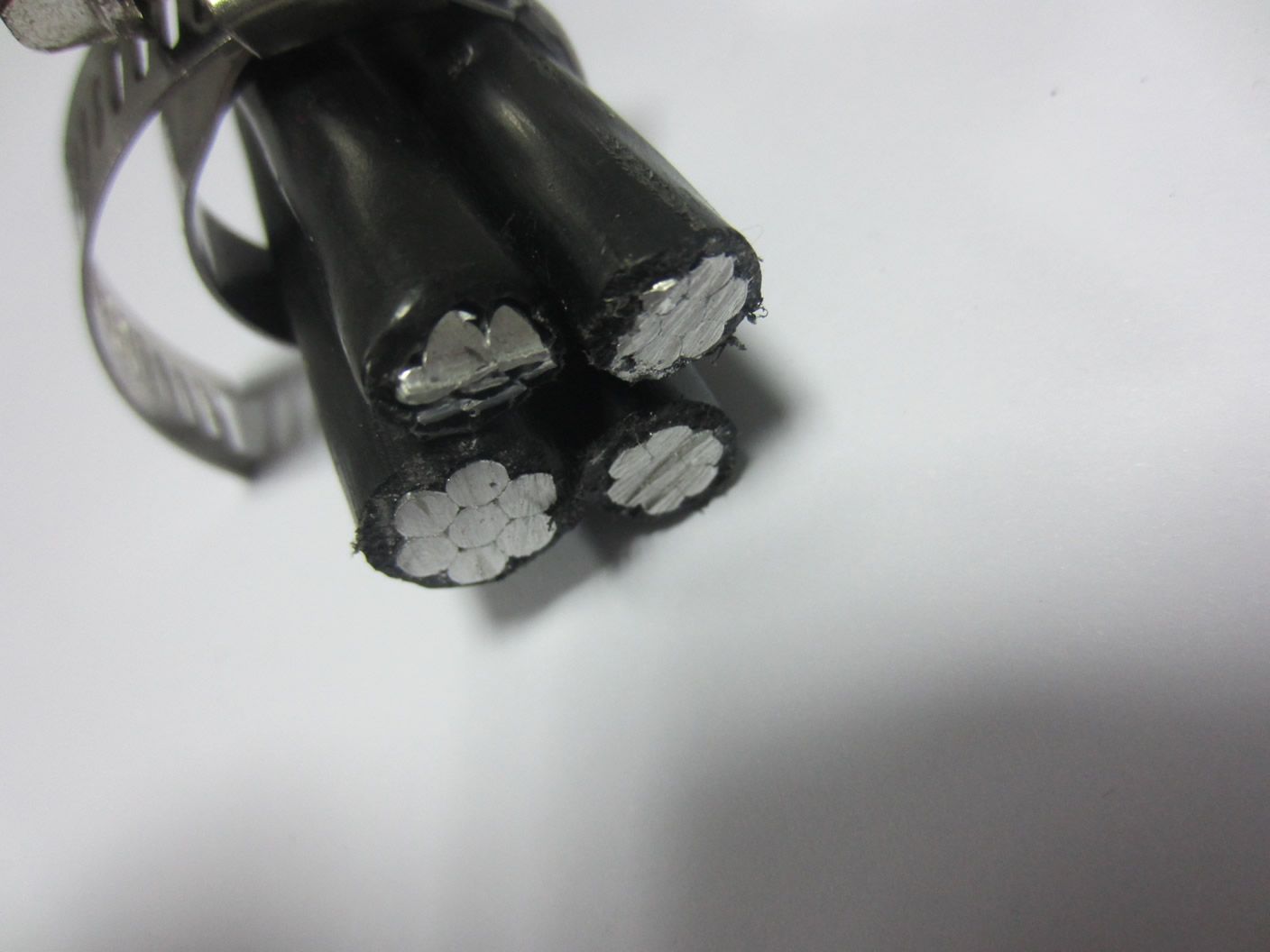 Triplex Service Drop ACSR Neutral Conductor Whelk