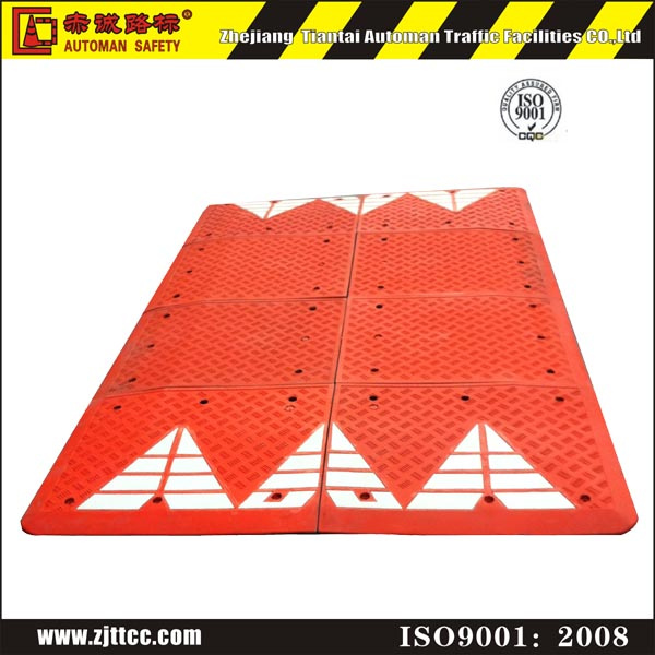 High Loading Capacity Traffic Safety Industrial Rubber Cushion Hump (CC-B68)