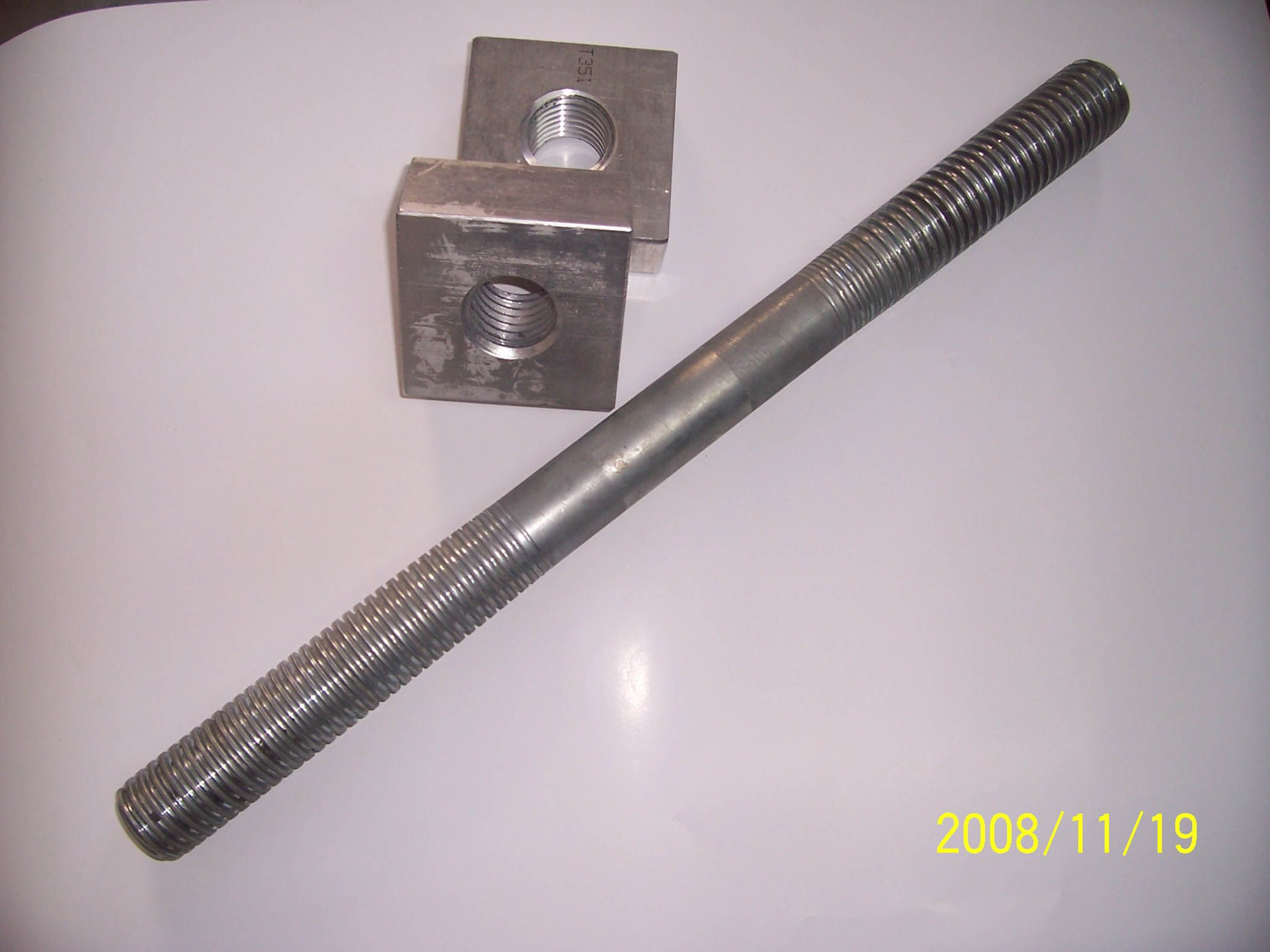 Thread Bar