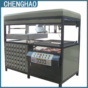 2014 High Performance Plastic Forming Machine