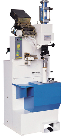 Automatic Heel Nailing Machine