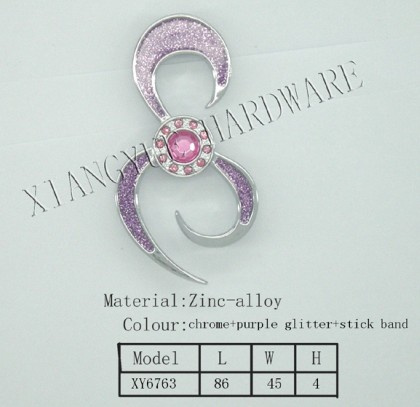 Beautiful Decorative Hardware With Diamond