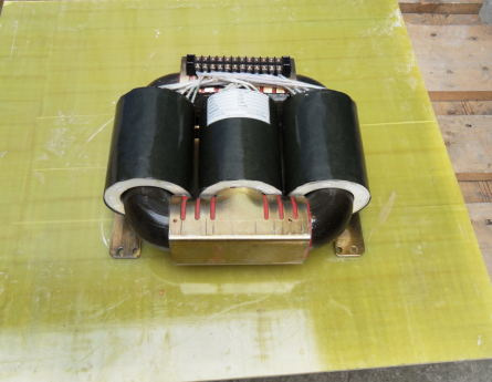 Single or Three Phase R Type Transformer