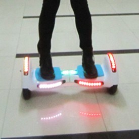 10inch Two Wheel Scooter with Colorful LED Around It