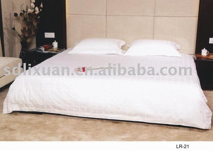300t White Plain Bedding Set