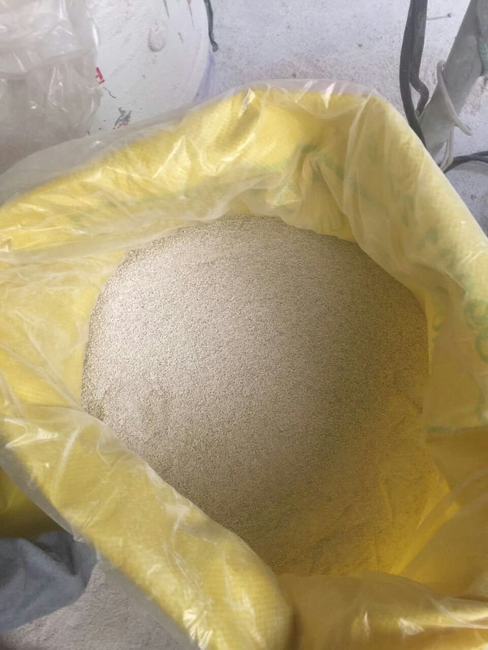 Monocalcium Phosphate Fodder Additives 22% Promoting Growth and Feathers