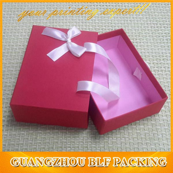 Mini Suitcase Gift Box
