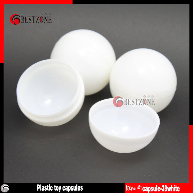 Plastic Toy Capsule for Vendor or Decoration Gift Promotion - 38mm