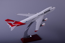 Boeing747-400 Simulate Plane Model of Resin Matrial Qantas Airlines