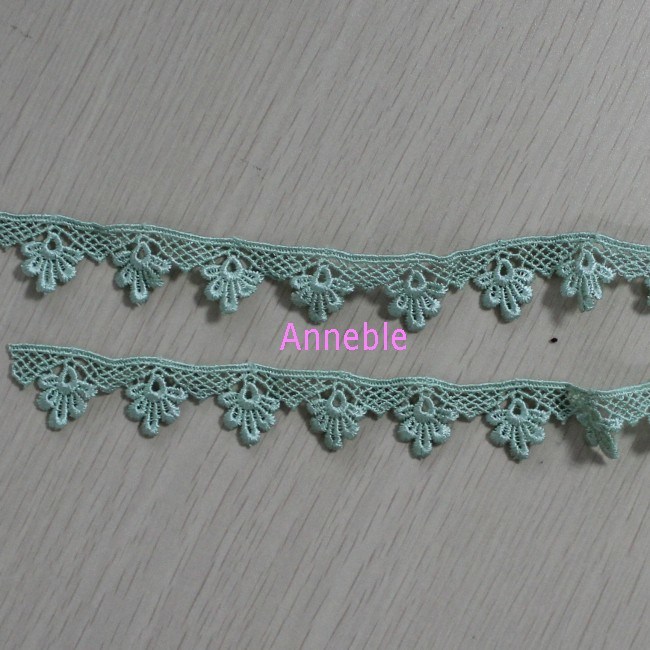 Fashion Lady's Small Flower Chemical Lace for Dress
