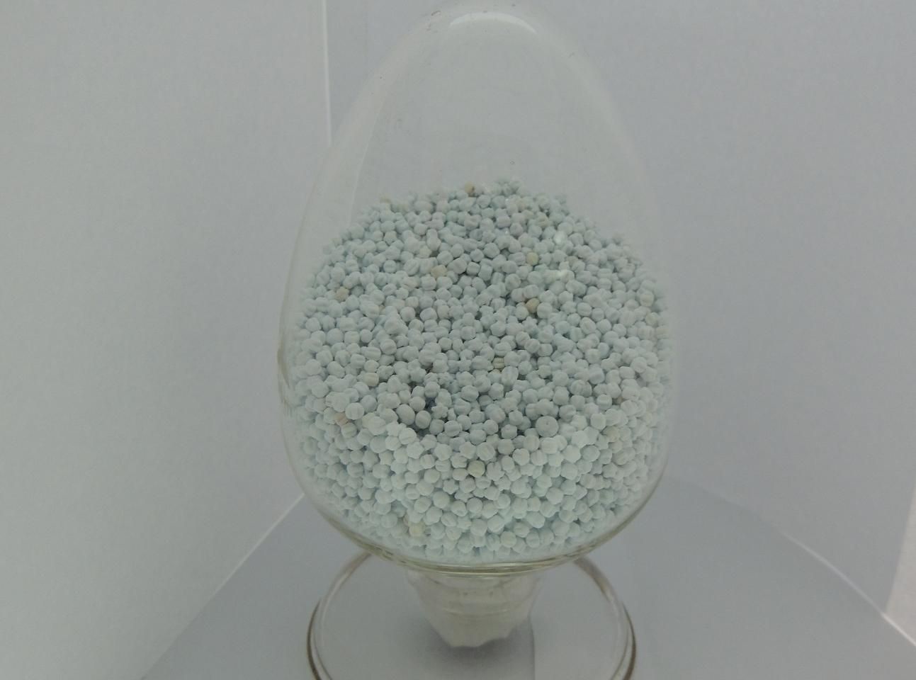 Guard Catalyst for Resid Hydroprocessing Process
