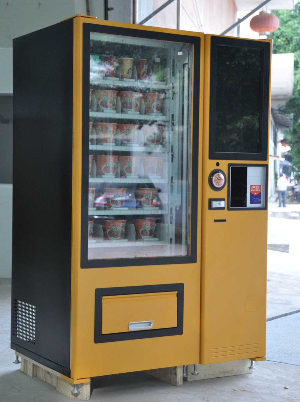 Food and Fruit Vending Machine Belt with Elevator