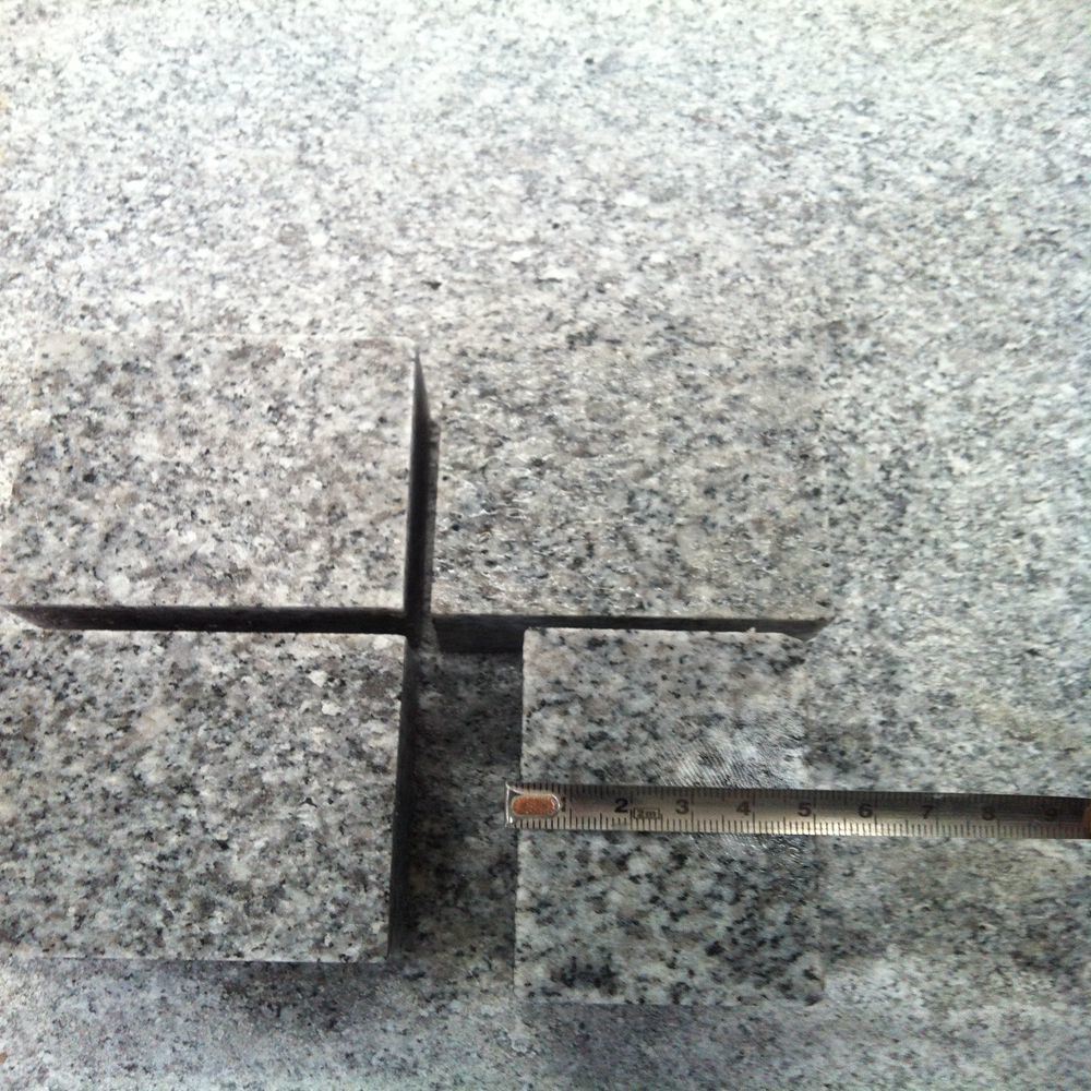 Available in Stock of Grey Granite Cube Stone