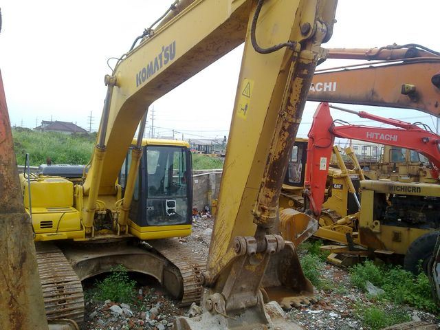 Used Excavator Komatsu PC200-6