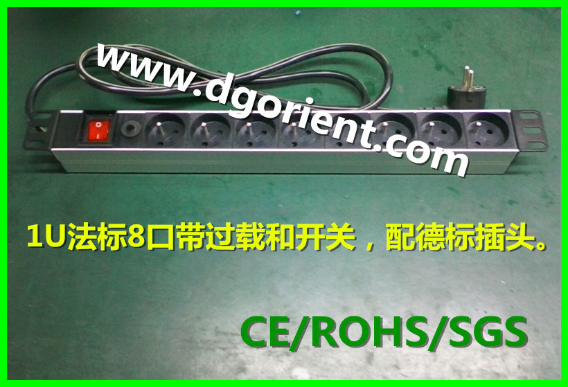 French Switch PDU 8 Outlet with Overload Protectio