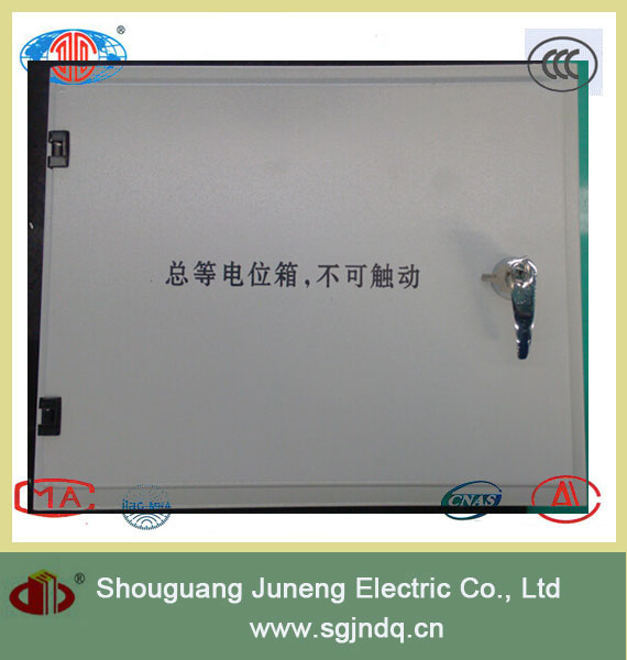 Low Voltage Portable Power Distribution Box