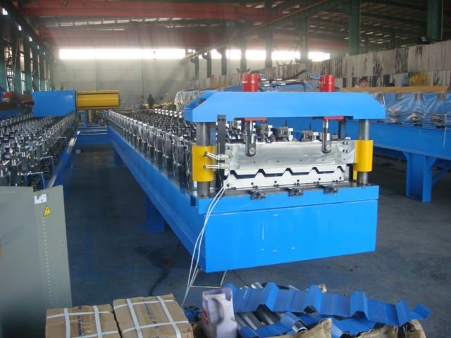 2015 on Sale! Roof Forming Machine