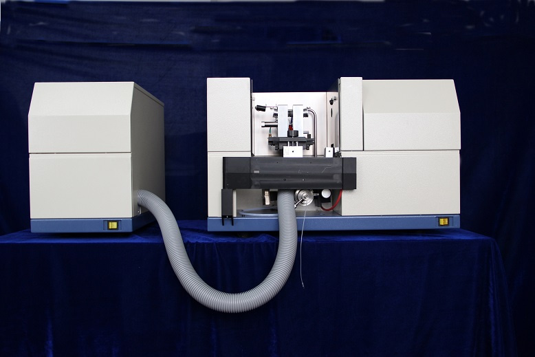 AA1702 Atomic Absorption Spectrophotometer