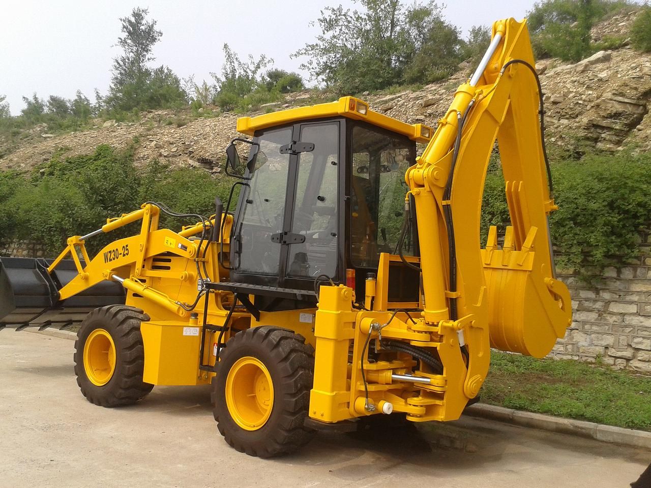 Mini Compact Backhoe Loader 30-25